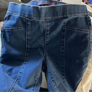 No Boundaries Blue Flare Jeans waist 14” length 39” from waist down. SIZE S(3-5)